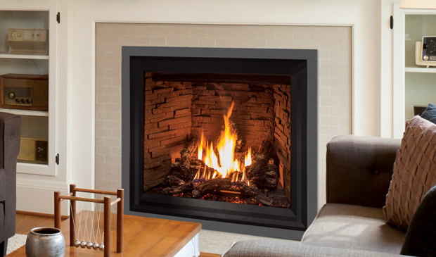 Enviro G39 gas fireplace in a family room wall with wood floors