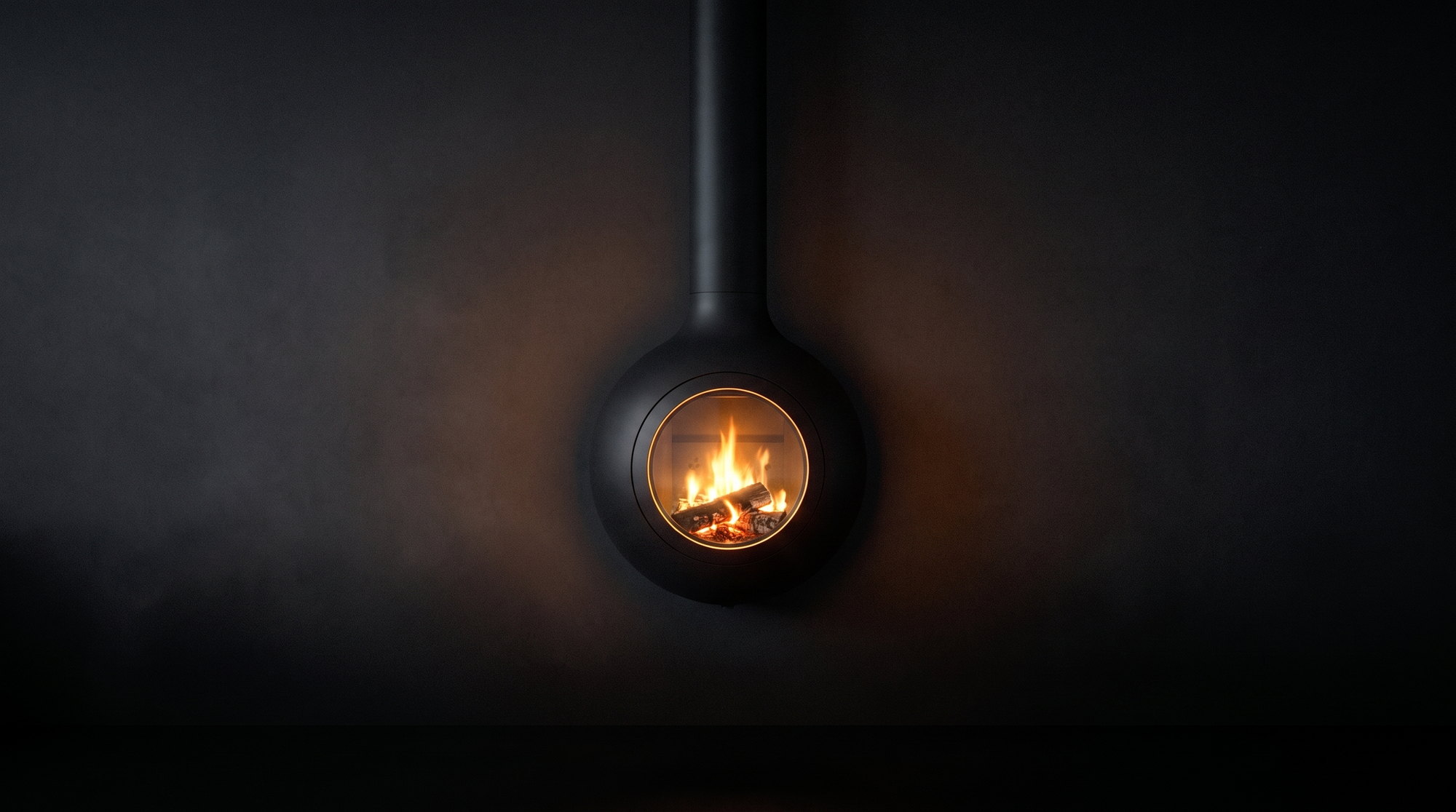 The Emifocus face on against the wall: the closed porthole with fire behind the glass
