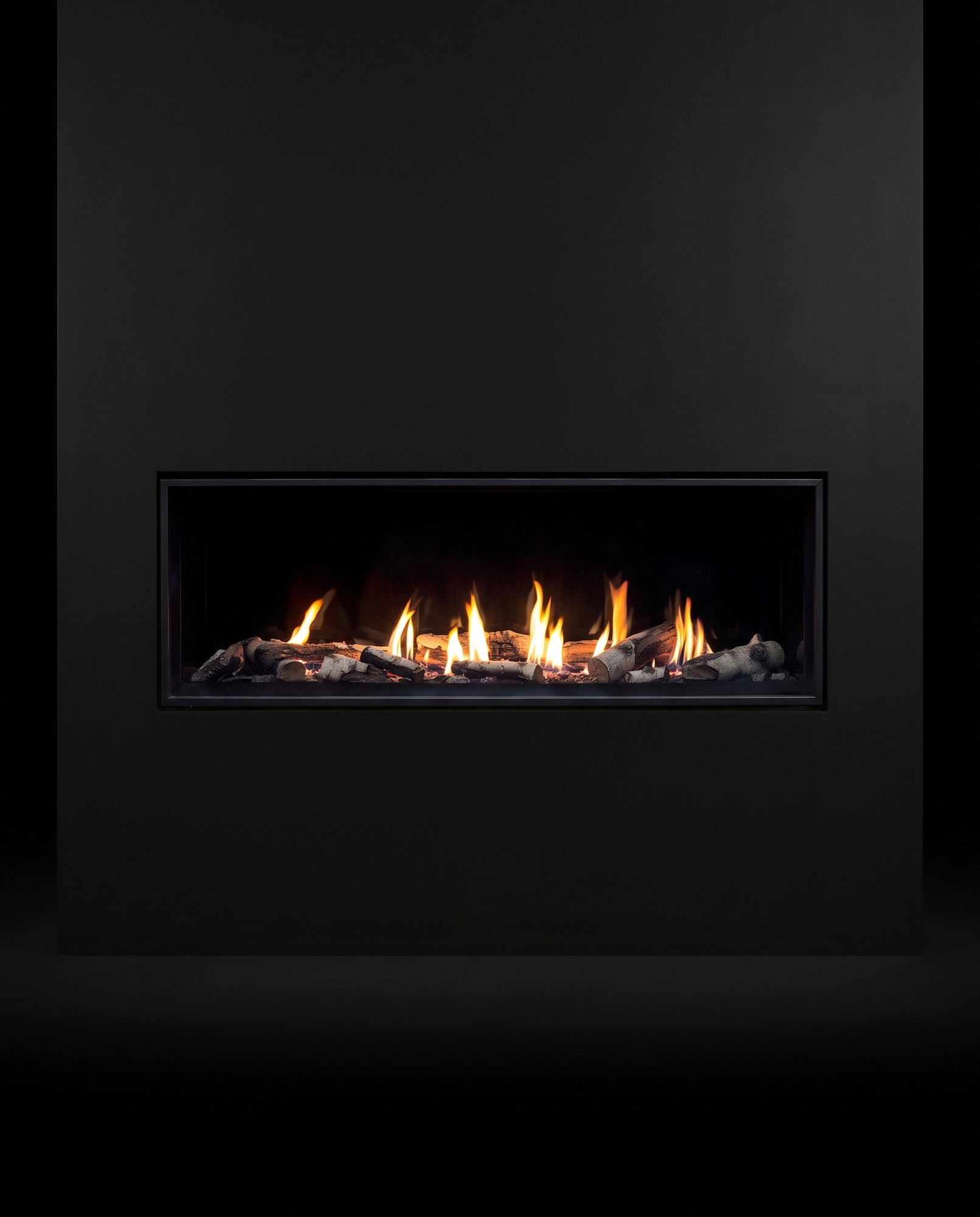 The C60 Tall&rsquo;s full face dead-on &mdash; the ribbon of flame over its painted steel liner