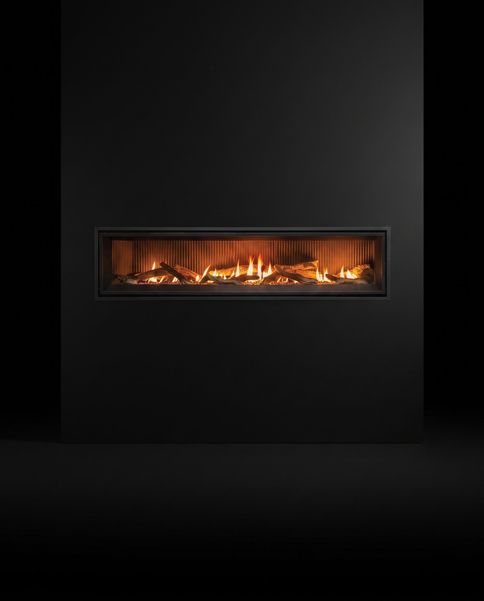 The complete C72 in its black wall plane